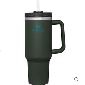 Stanley Adventure Quencher 40 oz. New in box. Spirulina color.
